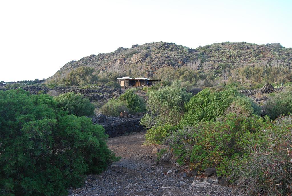 Dammusi Punta Fram Villa Madonna Delle Grazie Kültér fotó